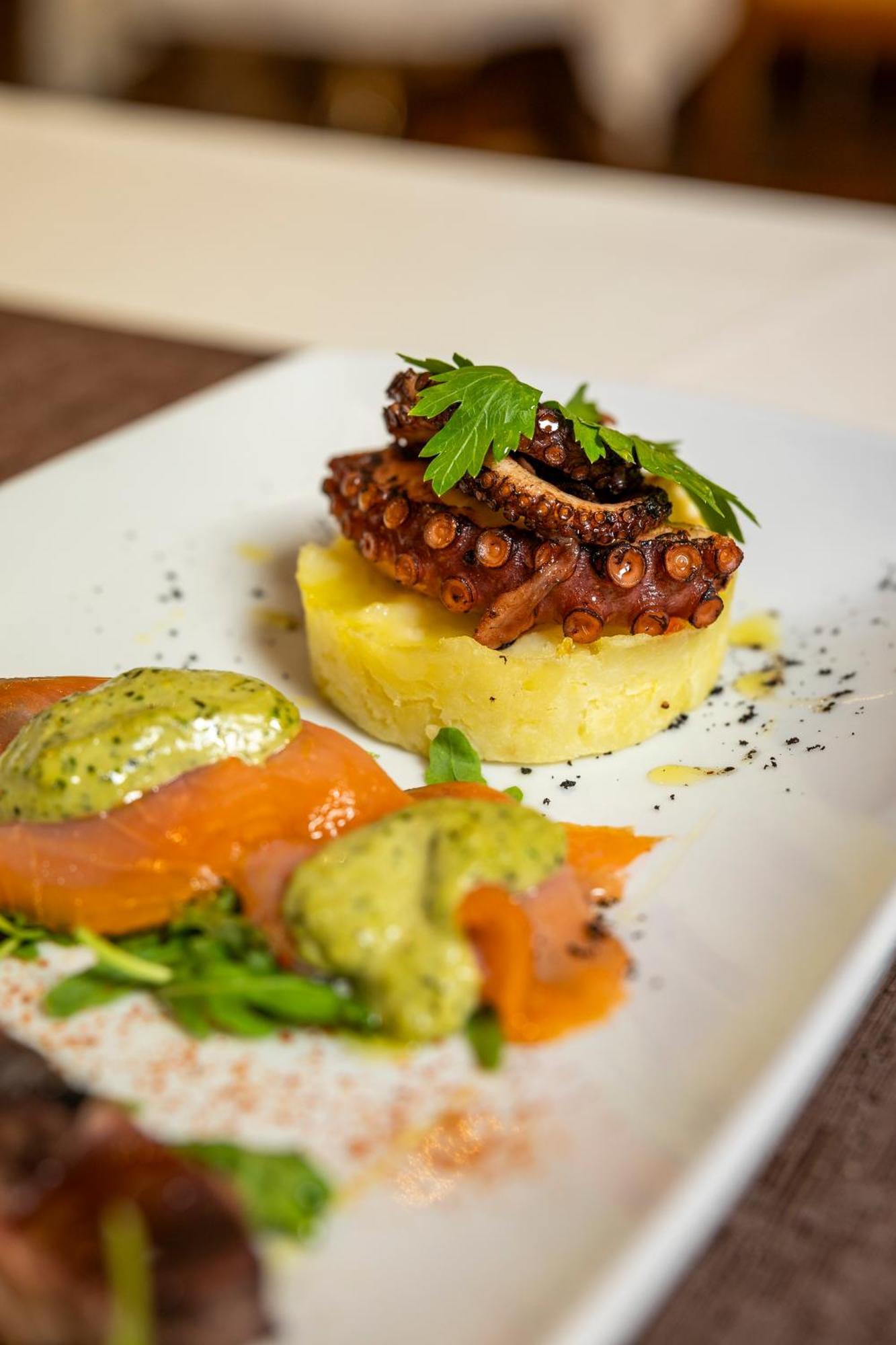 Tenuta Rosa - Gastronomia E Relax Montesano Scalo エクステリア 写真