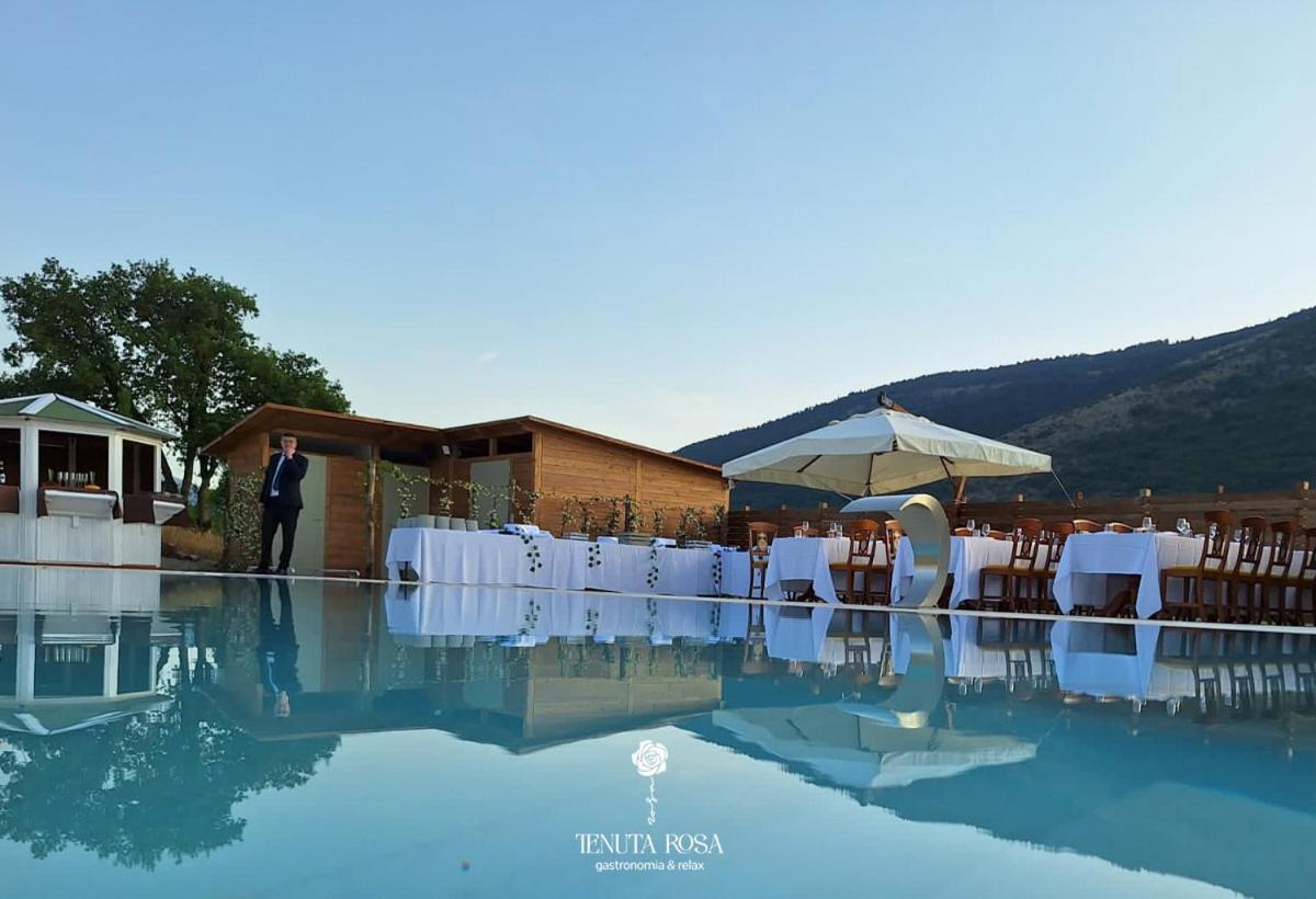 Tenuta Rosa - Gastronomia E Relax Montesano Scalo エクステリア 写真